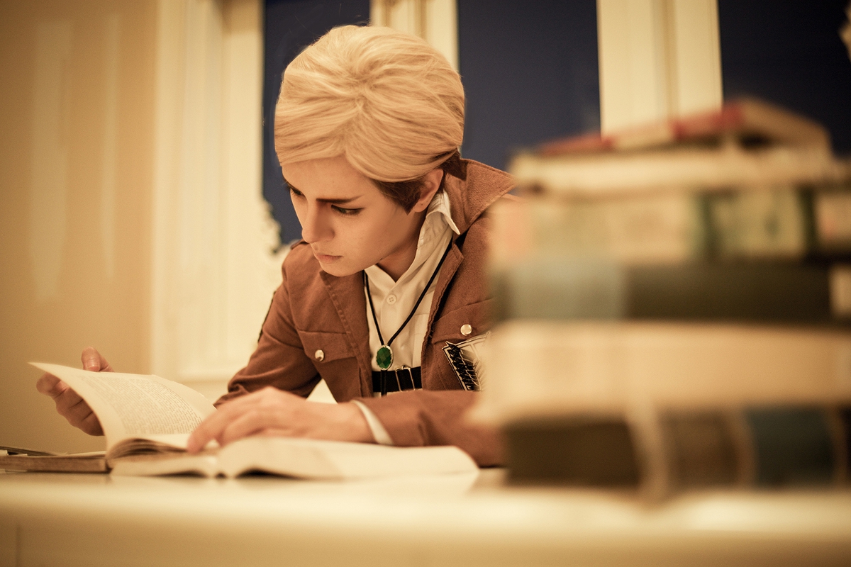 attack on titan cosplay erwin07.