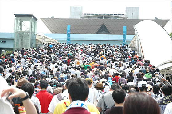 comiket88_cosplay_w700 Comiket 88 (Comic Market 88 summer 2015) Photo Report & Cosplay