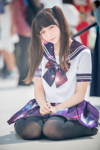 tumblr_nt6ly1PnK81tqpil8o4_1280s Japanese Reaction When A Random White Cosplayer Appeared at Comiket 88!