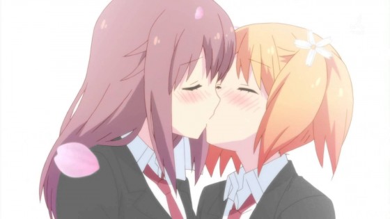 sakura-trick-kiss-560x315 Top 10 Yuri Anime [Japan Poll]