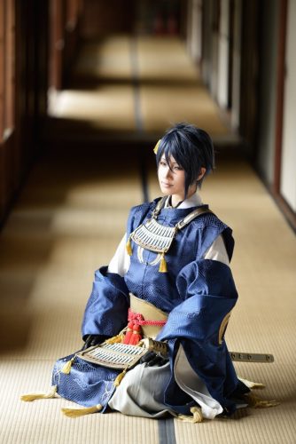 touken-ranbu-cosplay-mitsutada-shokudaigiri04-700x467 Touken Ranbu Cosplay [+45Pics] Kiyomitsu & Yasusada's Beautiful Traditional Kimono