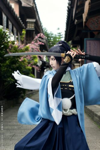 touken-ranbu-cosplay-mitsutada-shokudaigiri04-700x467 Touken Ranbu Cosplay [+45Pics] Kiyomitsu & Yasusada's Beautiful Traditional Kimono
