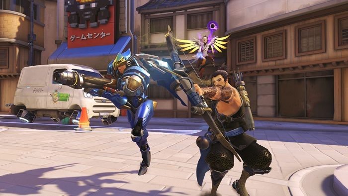 Overwatch-gameplay-700x394 ¿Qué son F2P, P2P y Freemium? [Diccionario Gamer] “El bueno, el malo y el feo de los videojuegos online”