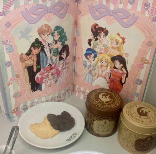 Q-Pot-Door-Q-pot-Cafe-Capture-500x489 [Anime Culture Monday] Honey's Anime Hot Spot - Q-pot Cafe