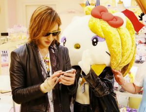 "Yoshikitty" Sweeps the Sanrio Character Ranking Contest, Claiming Number 1 Title in Italy, Germany, France, and Thailand!