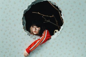 “Nande?” from majiko’s Upcoming EP GOLDEN JUNKIE Is Now Available with Its Music Video!